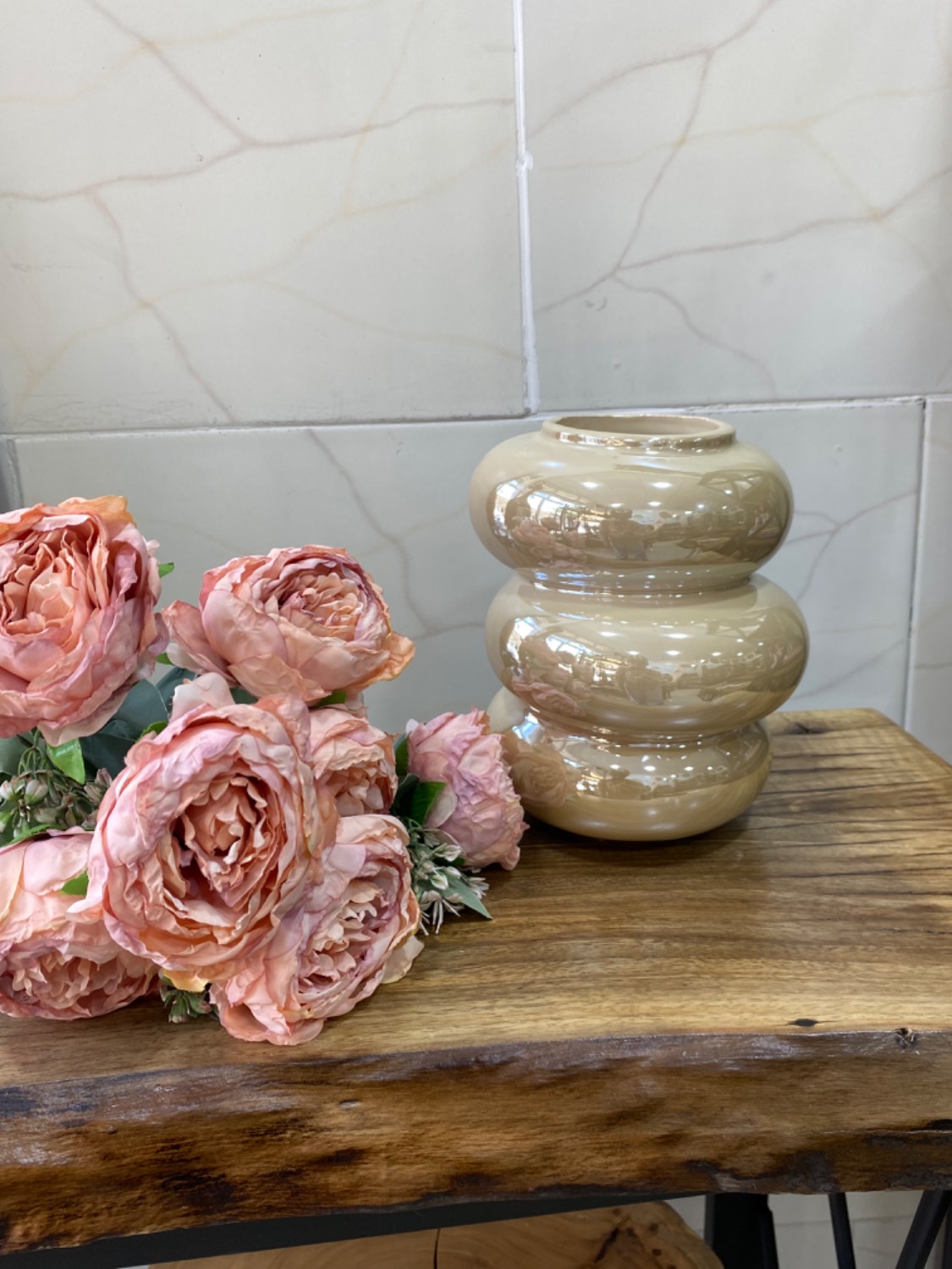 گلدون لاستری طرح دفرمه سنگ