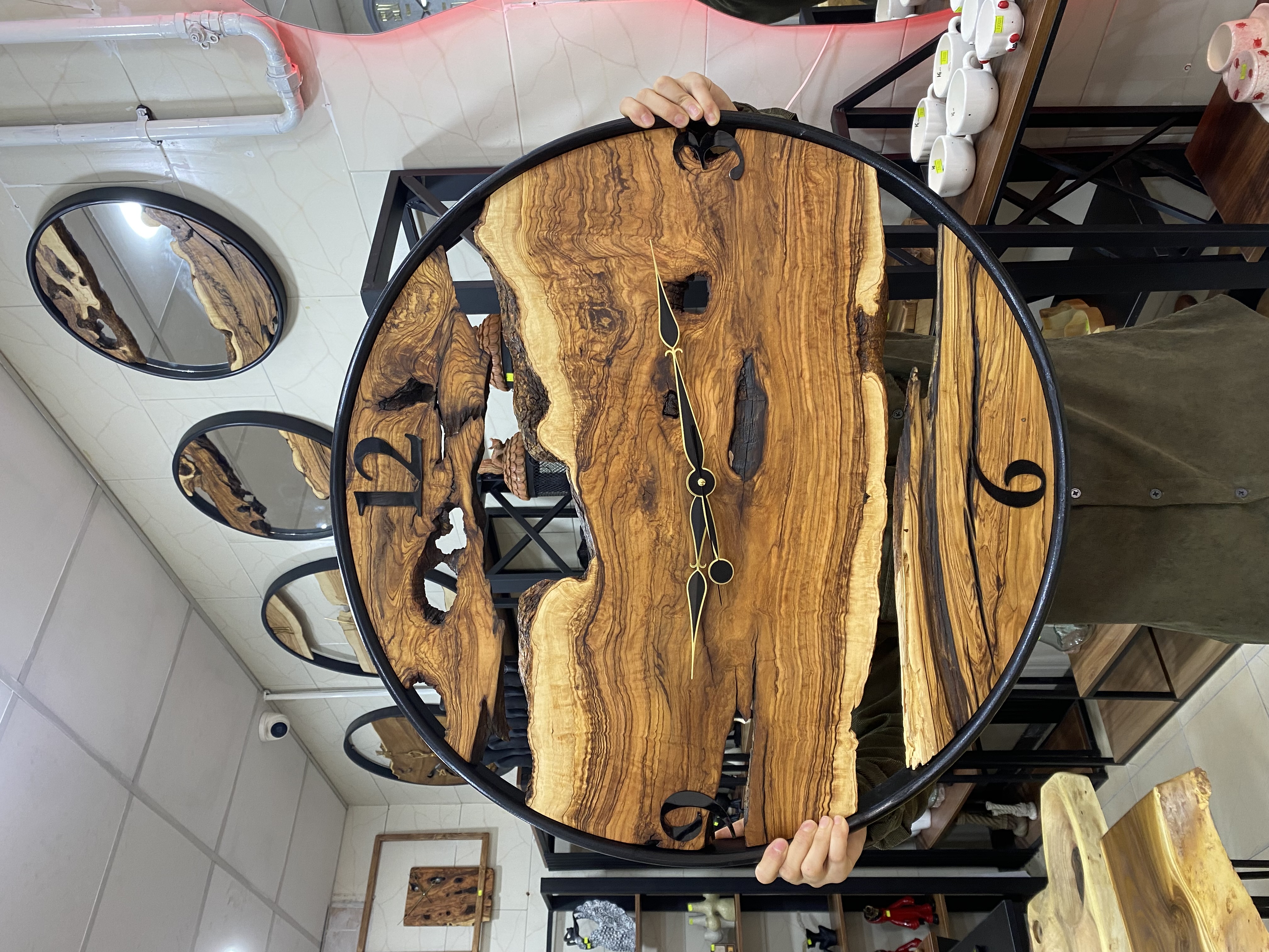 ساعت دیواری قطر 70